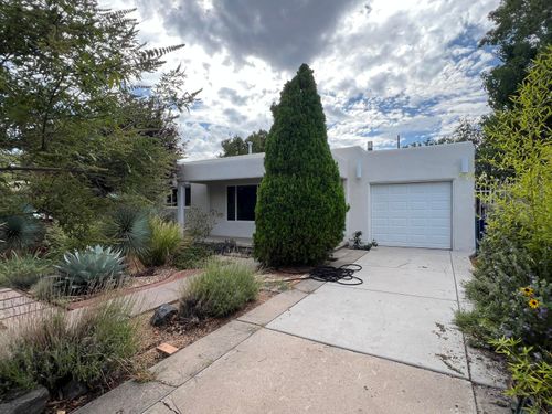 925 Quincy St Ne, Albuquerque, NM, 87110-6329 | Card Image