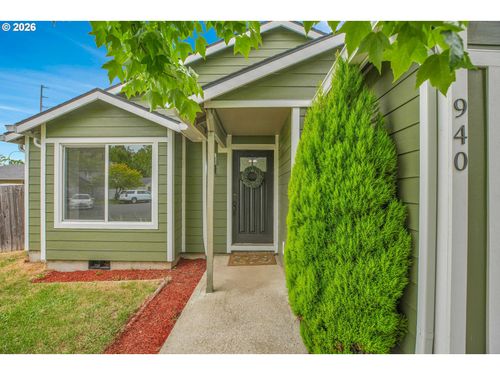 940 Sw 178th Pl, Beaverton, OR, 97003-7504 | Card Image