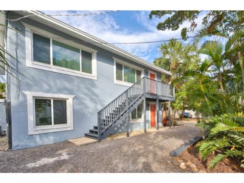 c-422 Julia Pl, Sarasota, FL, 34236-6948 | Card Image