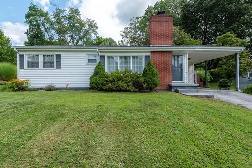 2117 Westfield St, Bristol, VA, 24201-2328 | Card Image