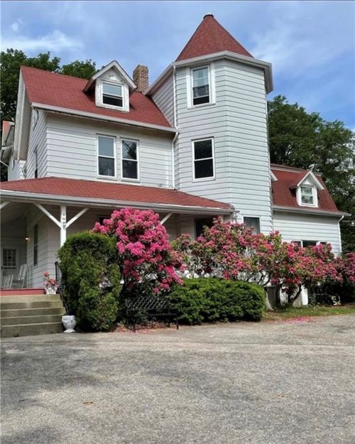3-313 Berkeley Ave, Middletown, RI, 02842-5392 | Card Image
