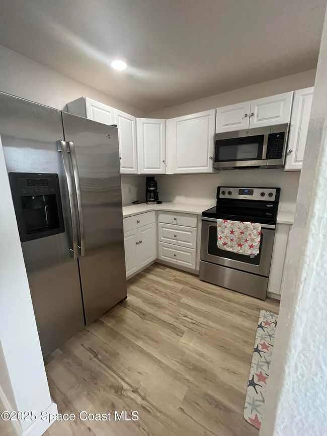 104 - 3799 S Banana River Blvd, Condo with 2 bedrooms, 2 bathrooms and null parking in Cocoa Beach FL | Image 5