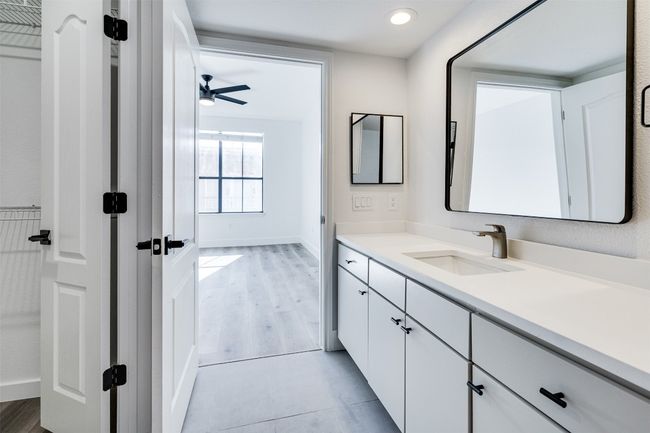 APT-600 - 2505 San Gabriel St, Condo with 4 bedrooms, 2 bathrooms and 3 parking in Austin TX | Image 36