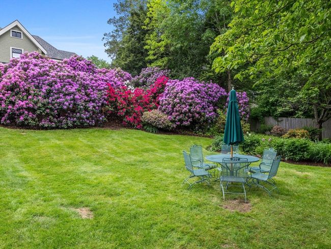 29 Brook St, House other with 4 bedrooms, 3 bathrooms and 2 parking in Wellesley MA | Image 22