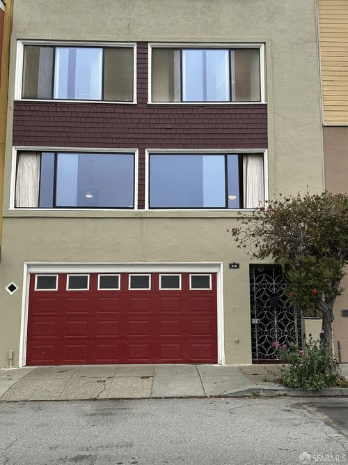 976 Corbett Ave, San Francisco, CA, 94131-1524 | Card Image