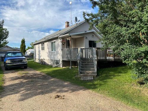 5110 60 Ave, Ponoka, AB, T4J1G1 | Card Image