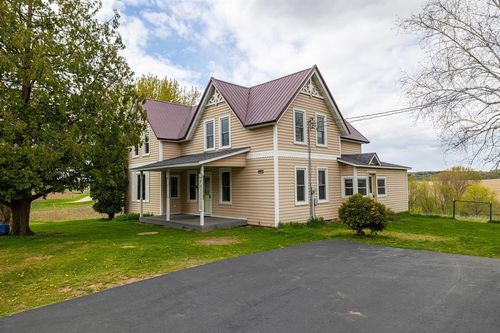 S346 Nicholes Rd, MONDOVI, WI, 54755-7918 | Card Image