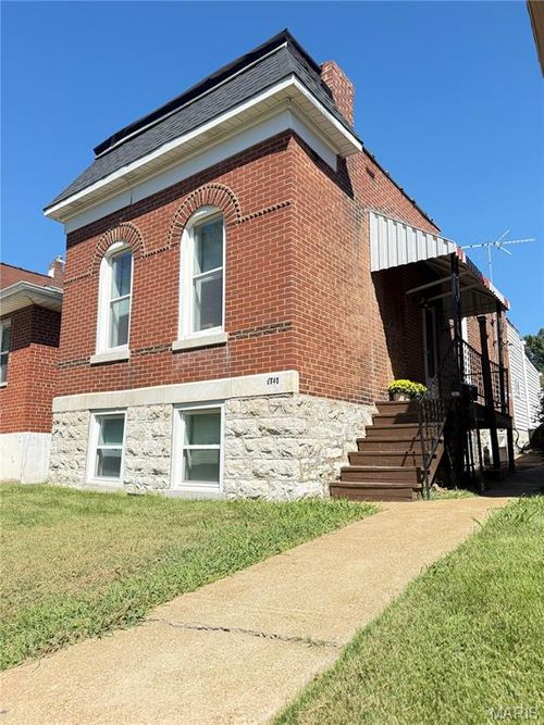 2840 Dalton Ave, Saint Louis, MO, 63139-1630 | Card Image