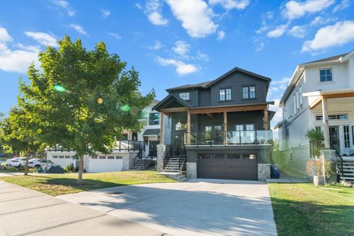 20859 Golf Lane, Maple Ridge, BC, V2X1M1 | Card Image