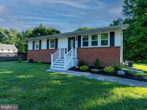 138 E Del A Vue Ave, CARNEYS POINT, NJ, 08069-1128 | Card Image