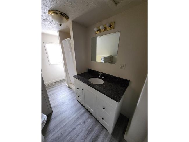 208 4 Th St, Home with 7 bedrooms, 5 bathrooms and null parking in CENTURIA WI | Image 15
