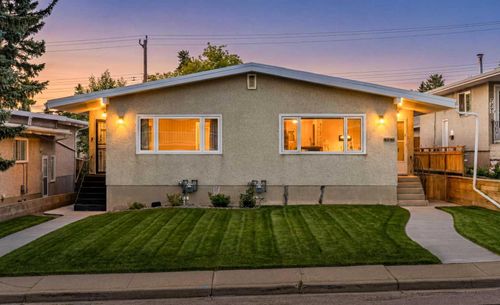 727 67 Ave Sw, Calgary, AB, T2V0M4 | Card Image