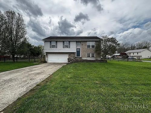 210 Robin Ave, Mount Orab, OH, 45154-8367 | Card Image