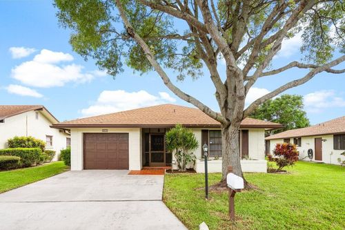 6369 Lakemont Cir, Greenacres, FL, 33463-2415 | Card Image