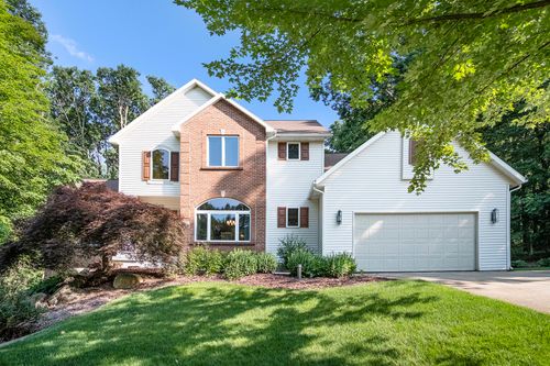 7751 Austinridge Drive Se, Caledonia Township, MI, 49316 | Card Image