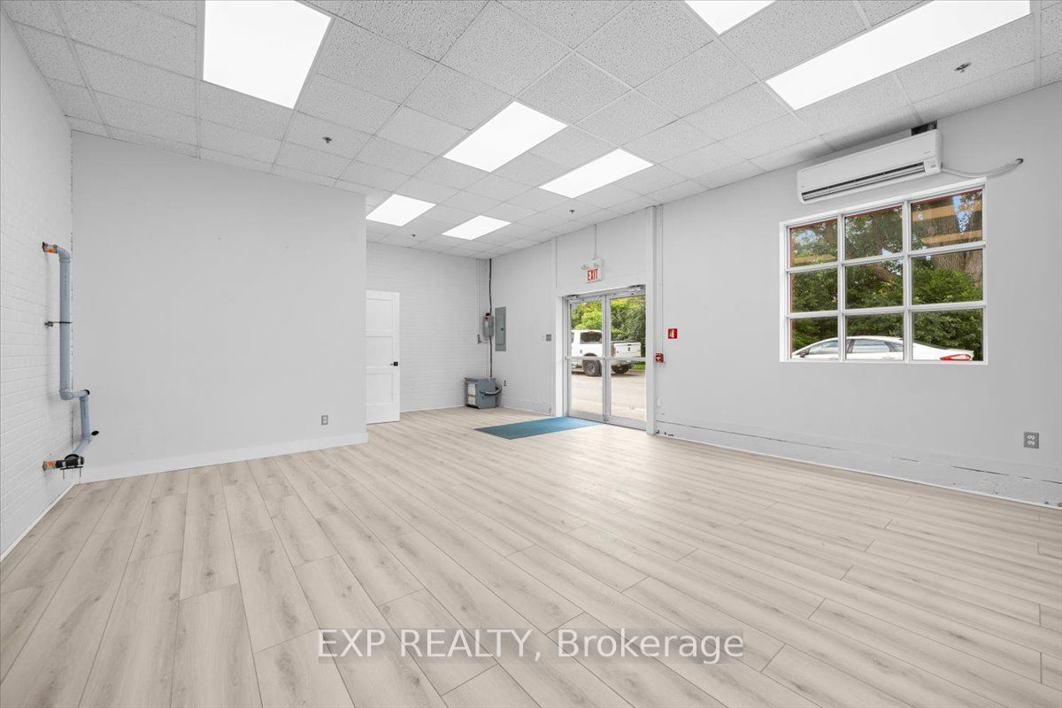 Commercial Lease in Perth 5
