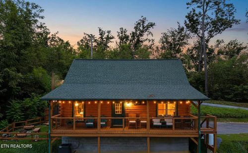 309 Tower Rd, Gatlinburg, TN, 37738-5009 | Card Image
