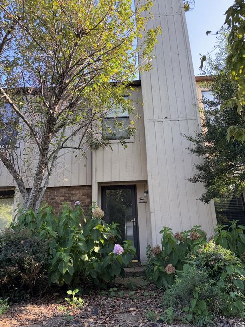 212 Harpers Mill Rd, Hermitage, TN, 37076-1306 | Card Image