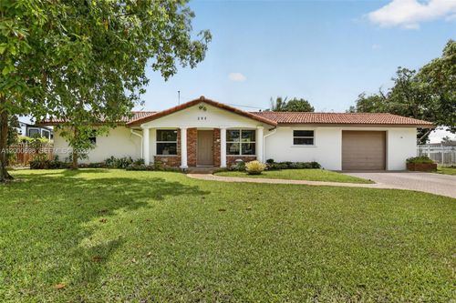 292 Sw 52nd Ave, Plantation, FL, 33317-3621 | Card Image