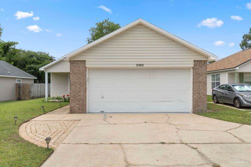 2483 Redoubt Ave, Pensacola, FL, 32507-2769 | Card Image