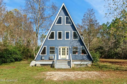 14004 Ann Rd, Moss Point, MS, 39562-9233 | Card Image