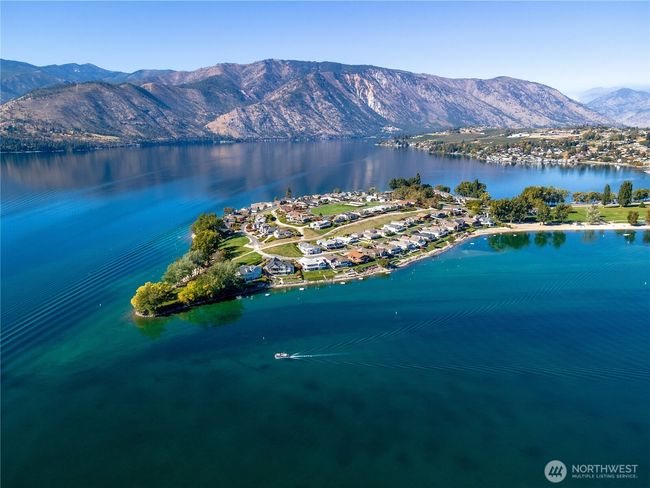 Wapato Point | Image 33