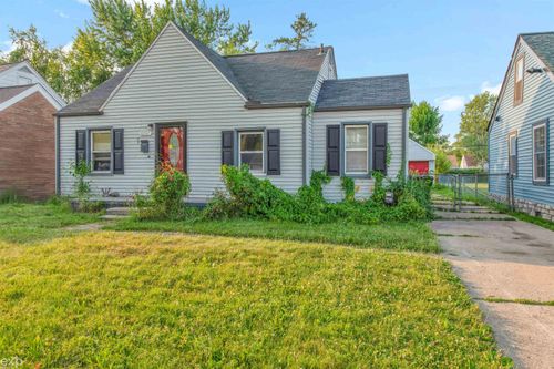 18507 Brohl St, Roseville, MI, 48066-2979 | Card Image