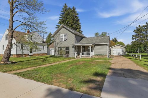 831 Lincoln St, WISCONSIN RAPIDS, WI, 54494-4830 | Card Image