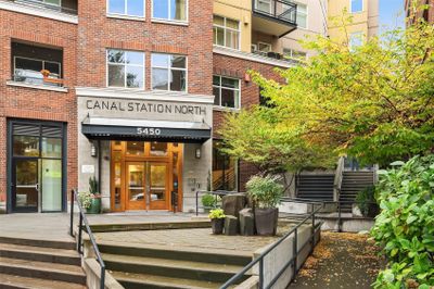 245 - 5450 Leary Avenue Nw, Condo with 1 bedrooms, 1 bathrooms and 1 parking in Seattle WA | Image 1