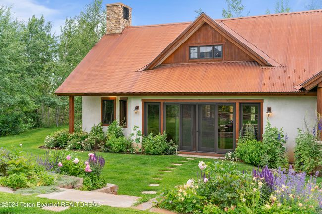2815 Black Sheep Farm Rd, House other with 4 bedrooms, 5 bathrooms and null parking in Alta WY | Image 32
