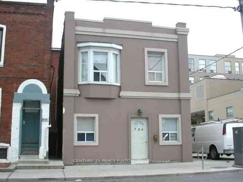 bsmt-746 Lansdowne Ave, Toronto, ON, M6H3Y8 | Card Image