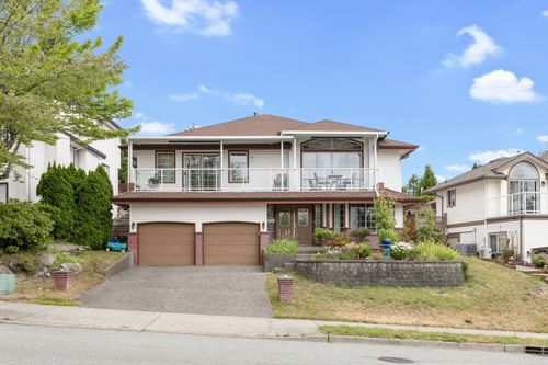 2635 Panorama Dr, Coquitlam, BC, V3E2W1 | Card Image