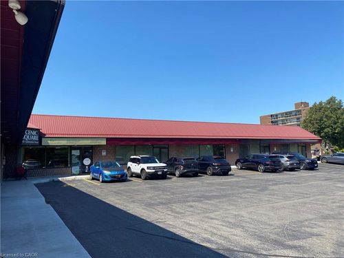 10-952 Queenston Road, Hamilton, ON, L8G1B7 | Card Image