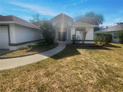 27724 Sora Boulevard, House other with 3 bedrooms, 2 bathrooms and null parking in Wesley Chapel FL | Image 1