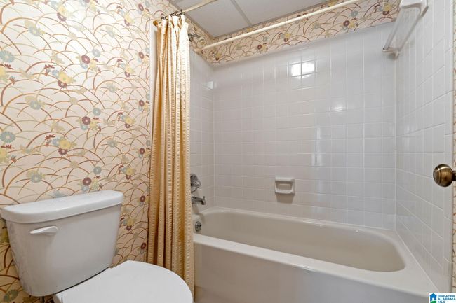 APT-504 - 1300 Beacon Pkwy E, Condo with 3 bedrooms, 3 bathrooms and null parking in BIRMINGHAM AL | Image 24