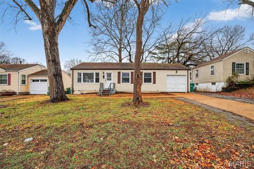 1128 Grenshaw Dr, Saint Louis, MO, 63137-1930 | Card Image