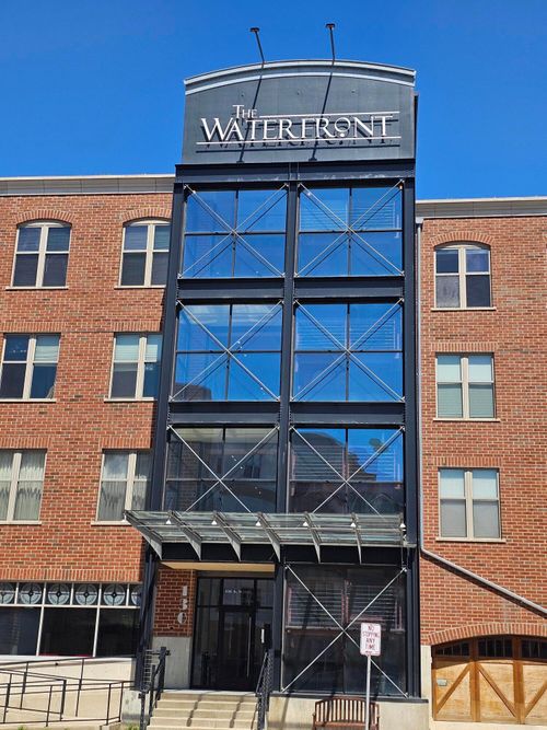 130 S Water St, Milwaukee, WI, 53204-1499 | Card Image