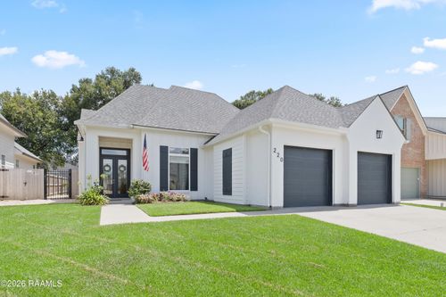 220 Treescape Dr, Lafayette, LA, 70508-4493 | Card Image