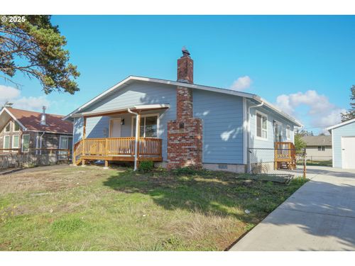 2469 Pine St, Seaside, OR, 97138-7348 | Card Image