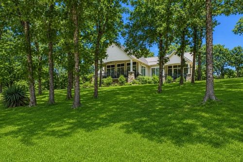 8307 Charlya Dr, Athens, TX, 75752-6560 | Card Image