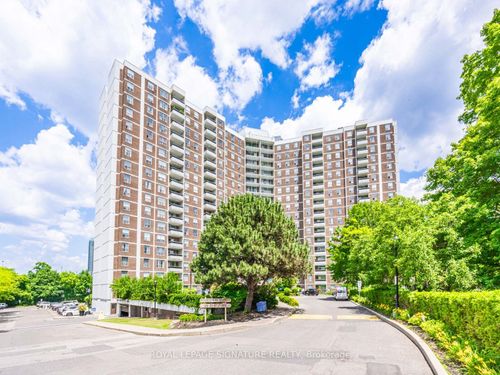 308-20 Edgecliff Golfway, East York, ON, M3C3A4 | Card Image