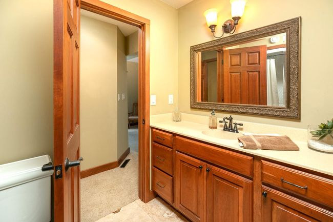 Bathroom-Jack and Jill | Image 31