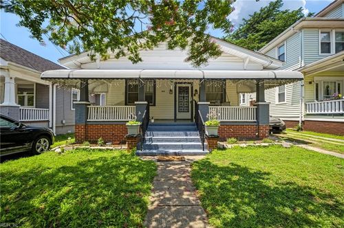 903 Oakwood St, Norfolk, VA, 23523-2327 | Card Image