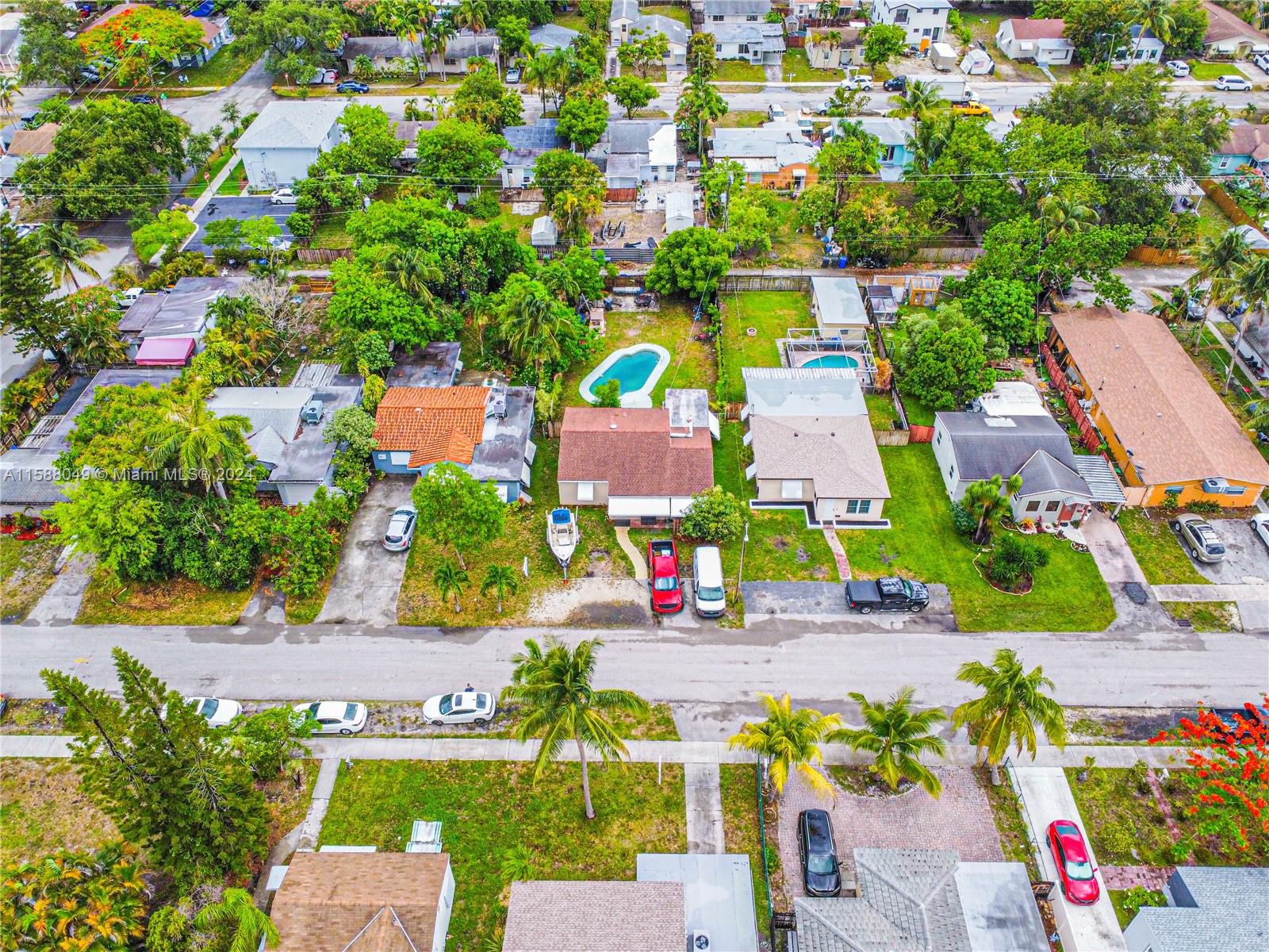 Mckinley St, Hollywood, FL 33020