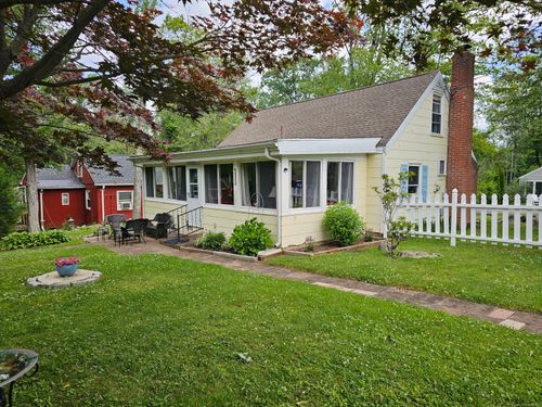 9 Hilltop Rd, New Hartford, CT, 06057-4220 | Card Image