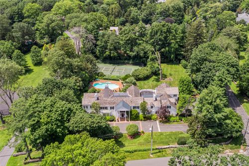 25 Stratford Rd, Harrison, NY, 10528-1122 | Card Image