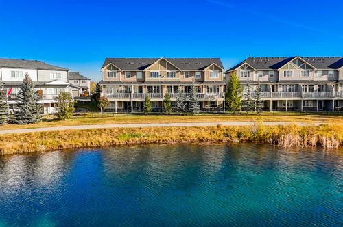 52-351 Monteith Dr Se, High River, AB, T1V0E9 | Card Image