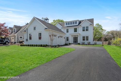 94 Park Ave, Fair Haven, NJ, 07704-3135 | Card Image