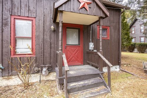 1874 Blossom Road, Penfield, NY, 14625 | Card Image