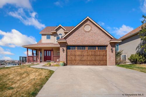 5808 Crestridge Dr, Cheyenne, WY, 82009-4465 | Card Image